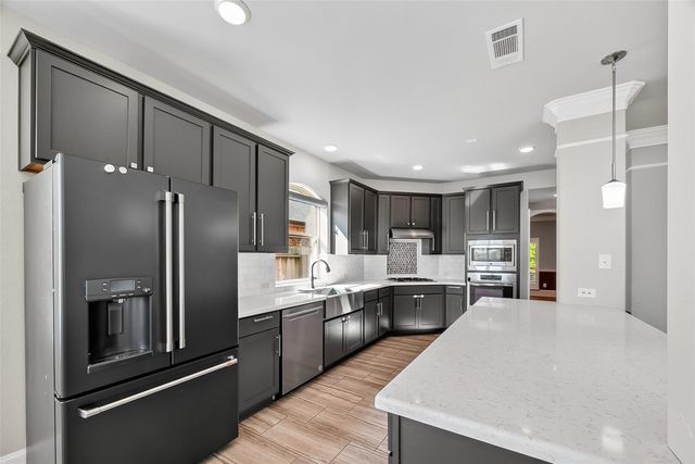 2608 Yaletzi Lane, League City, TX 77573