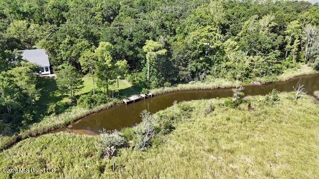 5526 Lancaster Lane, Pass Christian, MS 39571