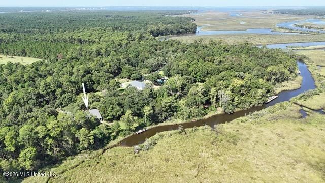 5526 Lancaster Lane, Pass Christian, MS 39571