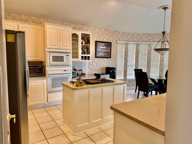 7802 Percussion Place, Houston, TX 77040