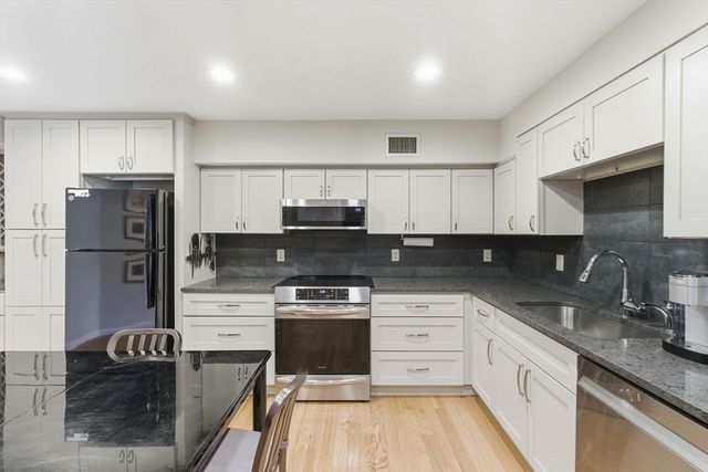 1475 Massachusetts Ave 467, Lexington, MA 02420