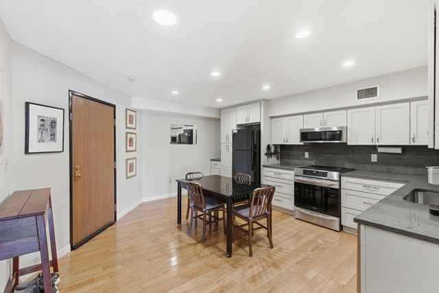 1475 Massachusetts Ave 467, Lexington, MA 02420