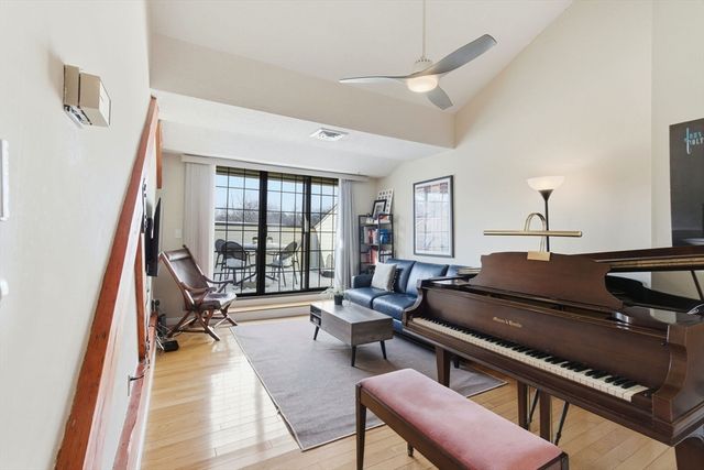 1475 Massachusetts Ave 467, Lexington, MA 02420