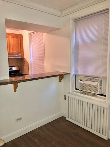 150-25 72 nd Rd 1E, Flushing, NY 11367