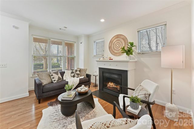 503 E 9th Street, Charlotte, NC 28202