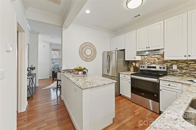 503 E 9th Street, Charlotte, NC 28202