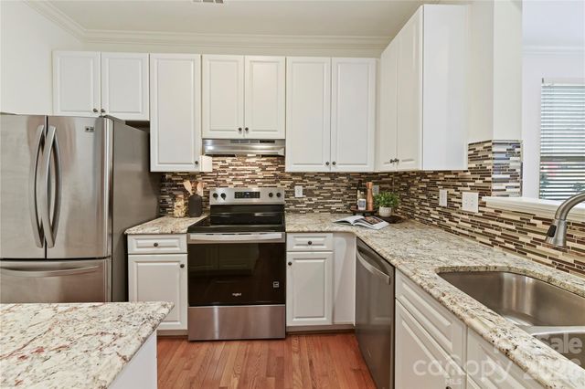 503 E 9th Street, Charlotte, NC 28202