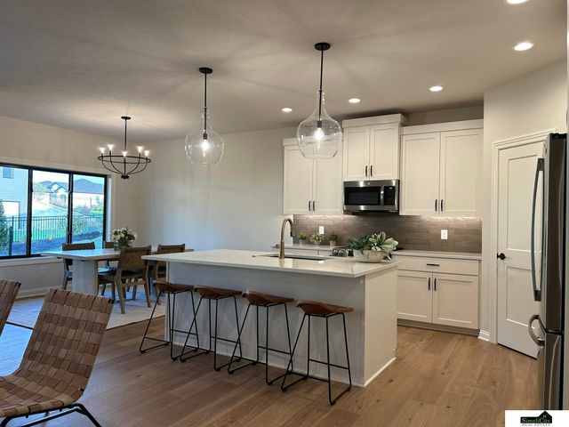 2315 S 90TH Circle, Lincoln, NE 68520