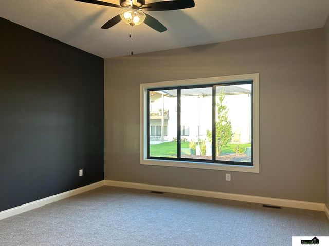 2315 S 90TH Circle, Lincoln, NE 68520