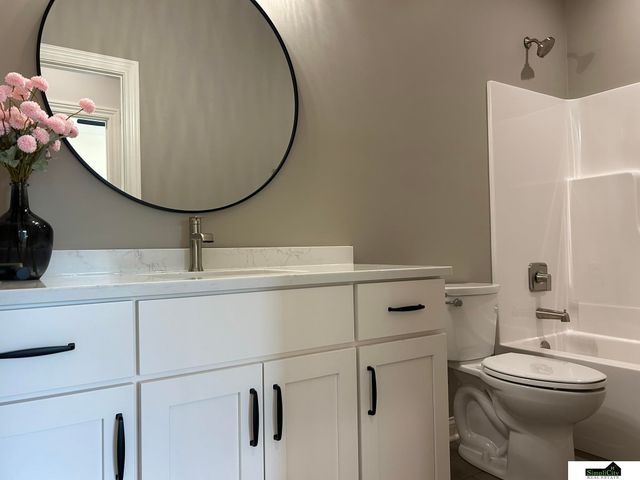 2315 S 90TH Circle, Lincoln, NE 68520