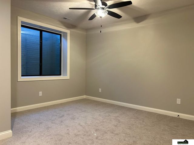 2315 S 90TH Circle, Lincoln, NE 68520