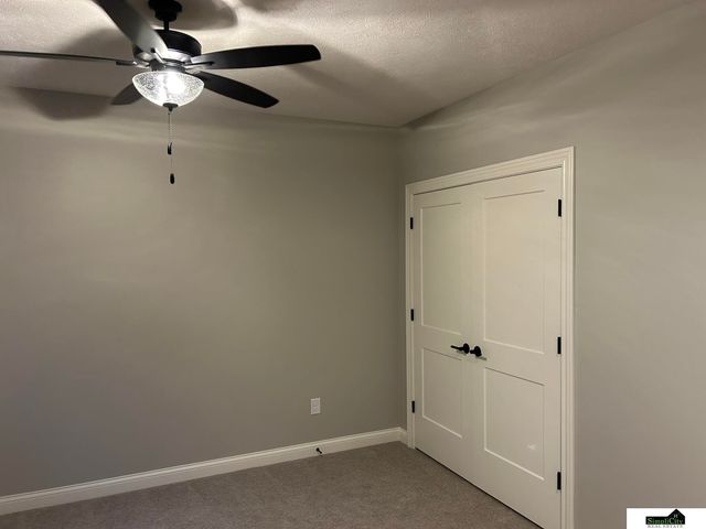 2315 S 90TH Circle, Lincoln, NE 68520