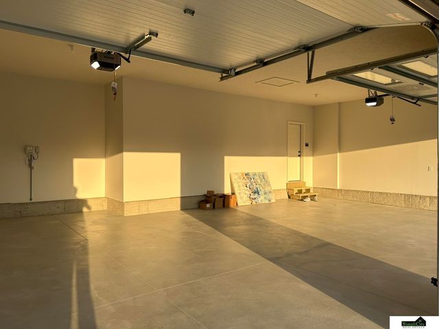 2315 S 90TH Circle, Lincoln, NE 68520