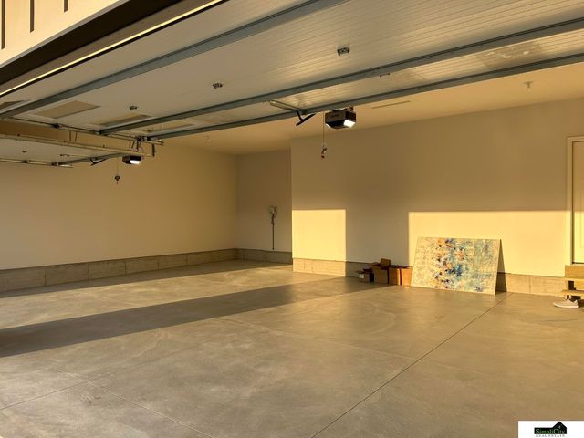 2315 S 90TH Circle, Lincoln, NE 68520