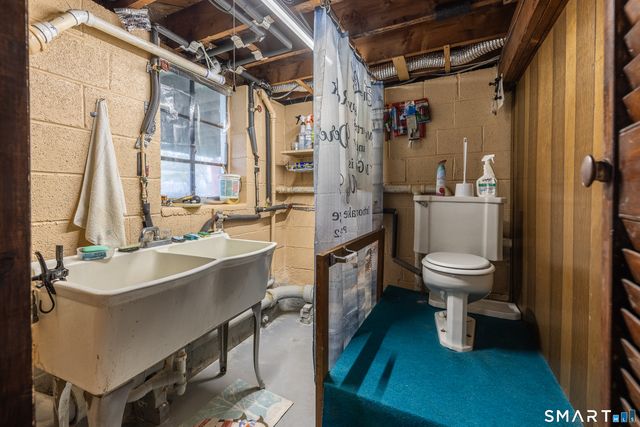 1304 Nichols Avenue, Stratford, CT 06614