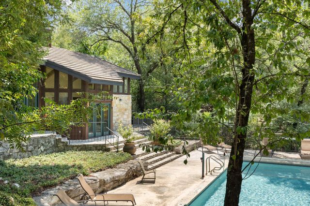 4711 Spicewood Springs RD 1-106, Austin, TX 78759