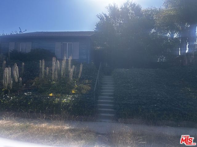 11726 Spinning Avenue, Hawthorne, CA 90250