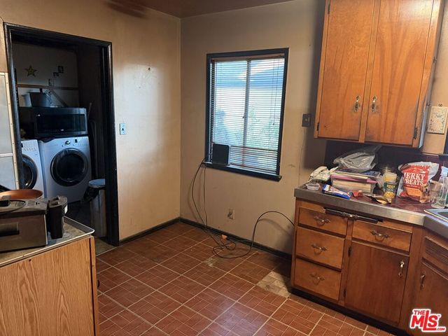 11726 Spinning Avenue, Hawthorne, CA 90250