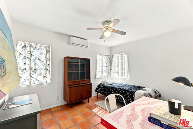 2050 Claudina Avenue, Los Angeles, CA 90016