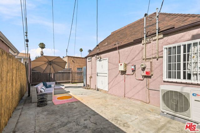2050 Claudina Avenue, Los Angeles, CA 90016