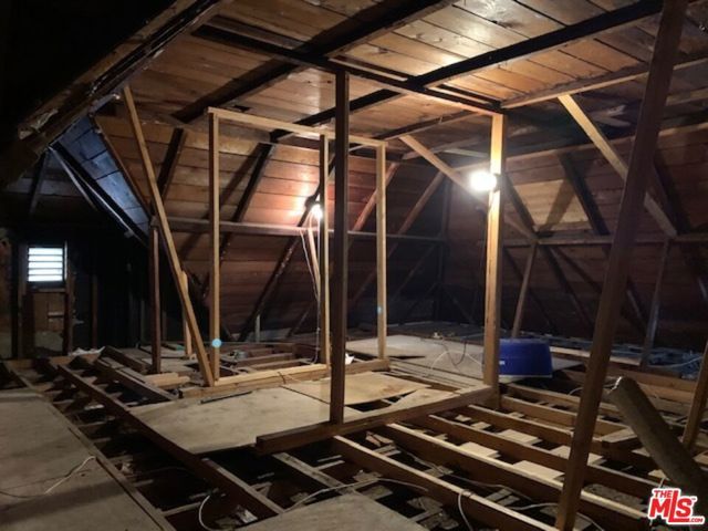 2050 Claudina Avenue, Los Angeles, CA 90016