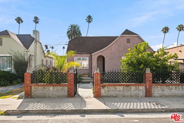 2050 Claudina Avenue, Los Angeles, CA 90016