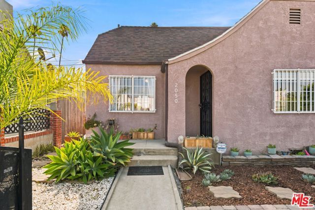 2050 Claudina Avenue, Los Angeles, CA 90016
