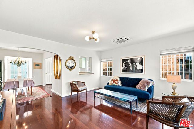 2050 Claudina Avenue, Los Angeles, CA 90016