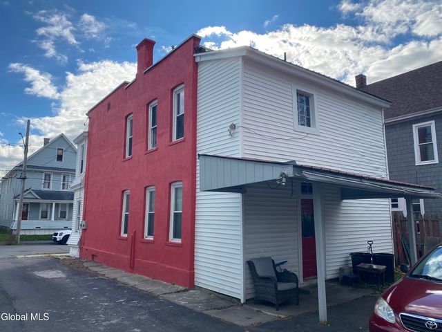 71 James Street, Amsterdam, NY 12010