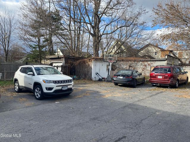 71 James Street, Amsterdam, NY 12010