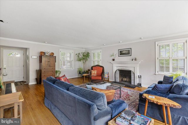 37 SOUTHERN WAY, Princeton, NJ 08540