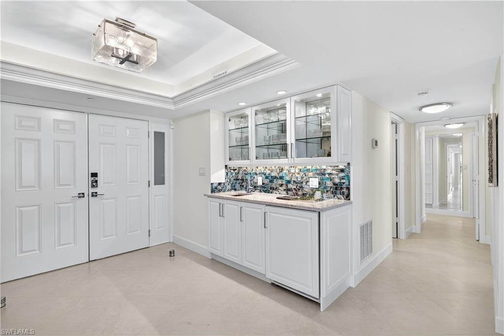 4031 Gulf Shore BLVD N 3E, NAPLES, FL 34103 — photo 3