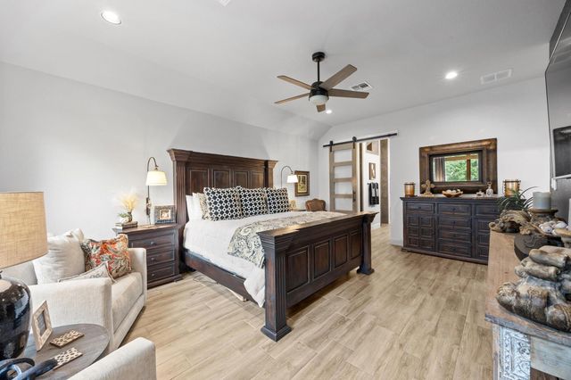 741 Faith DR, Liberty Hill, TX 78642