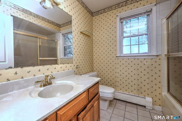 28 Grandview Drive, Trumbull, CT 06611