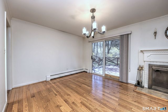 28 Grandview Drive, Trumbull, CT 06611