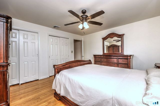 28 Grandview Drive, Trumbull, CT 06611