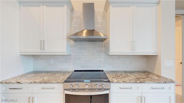 2809 Cape Coral PKWY W, Cape Coral, FL 33914