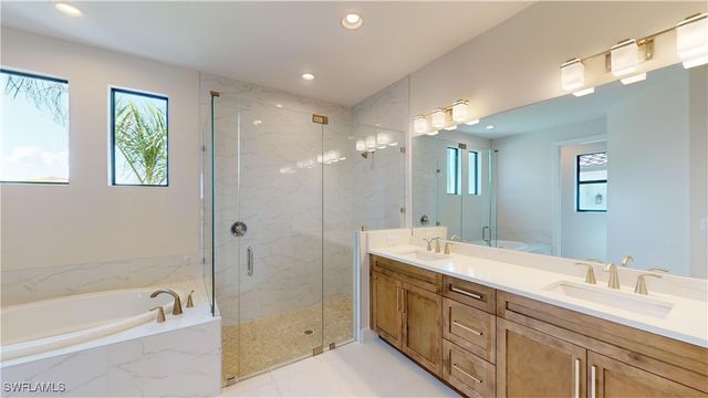 2809 Cape Coral PKWY W, Cape Coral, FL 33914