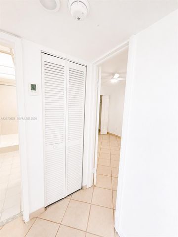 3551 SW 9th Terrace 502, Miami, FL 33135