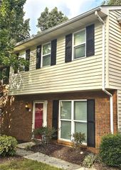 2270 Newport Landing, Alpharetta, GA 30009