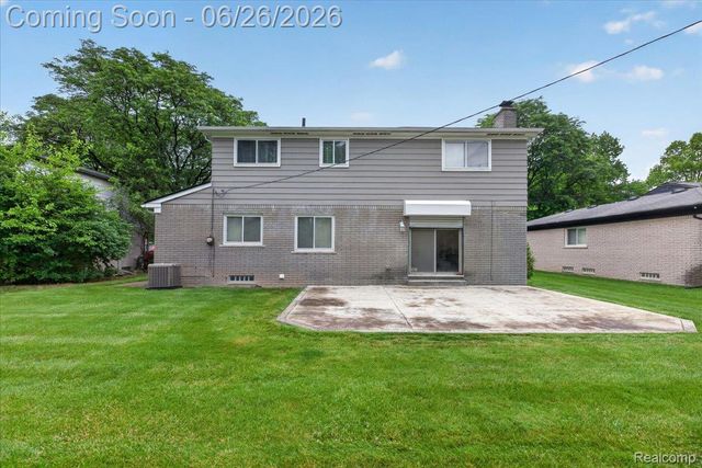18917 Filmore Street, Southfield, MI 48075
