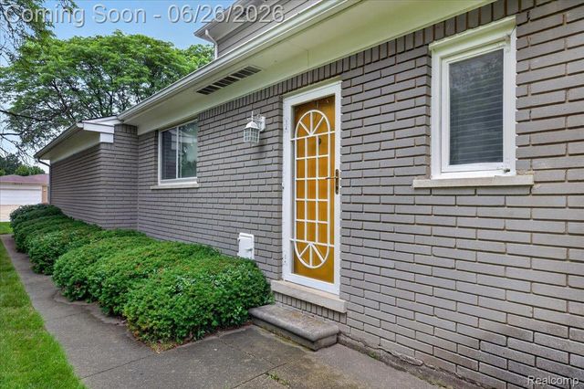 18917 Filmore Street, Southfield, MI 48075