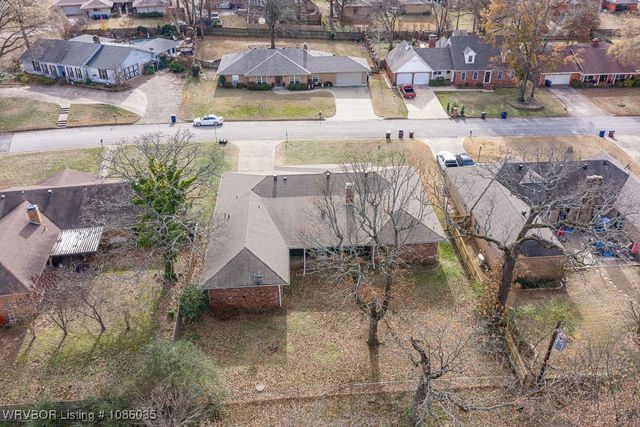 7601 Oxford Place, Fort Smith, AR 72903