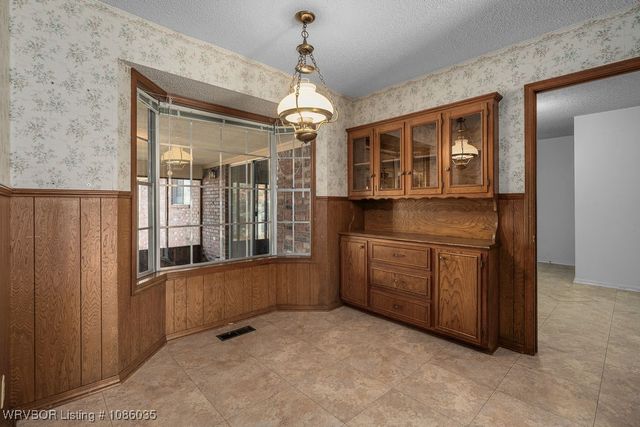 7601 Oxford Place, Fort Smith, AR 72903