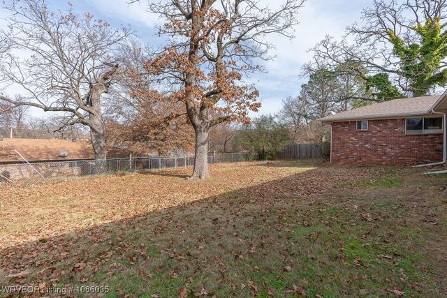 7601 Oxford Place, Fort Smith, AR 72903