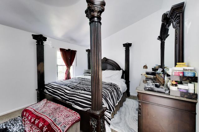 7035 WOODSTREAM LN, Lanham, MD 20706
