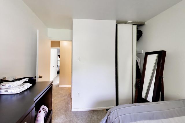 7035 WOODSTREAM LN, Lanham, MD 20706