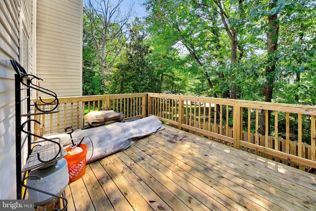 7035 WOODSTREAM LN, Lanham, MD 20706