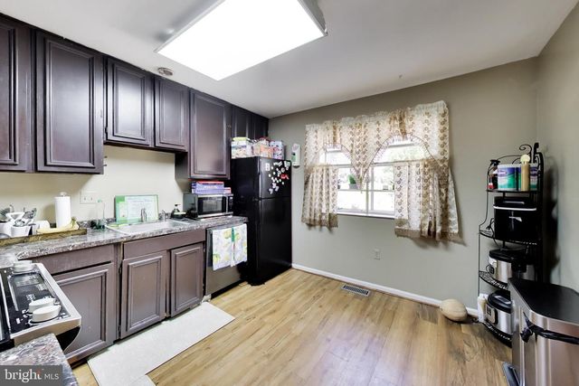 7035 WOODSTREAM LN, Lanham, MD 20706