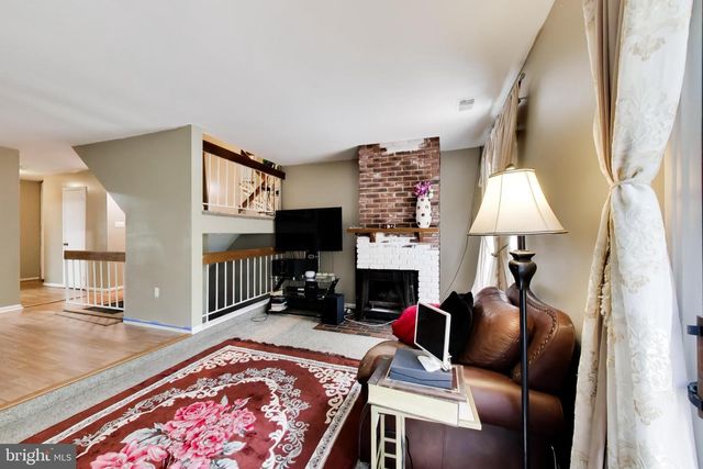 7035 WOODSTREAM LN, Lanham, MD 20706